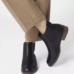 Graceland Chelsea Boots