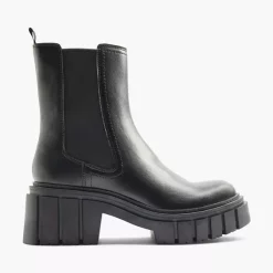 Catwalk Chelsea Boots